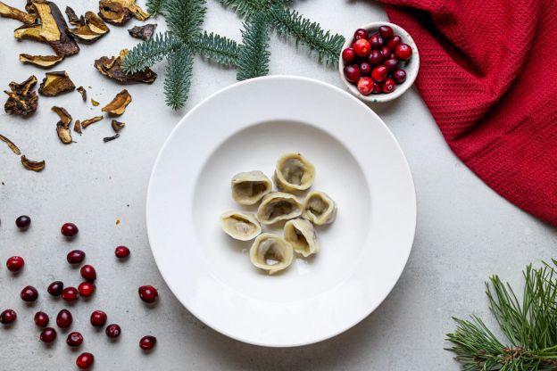 uszka z kapustą i grzybami