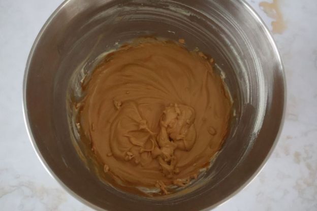 midownik z kajmakiem - masa kajmakowa