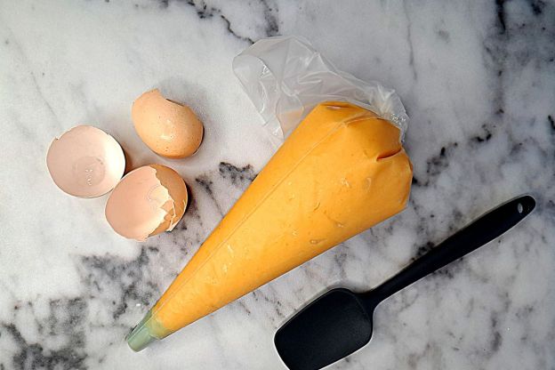 churros - ciasto parzone w rękawie