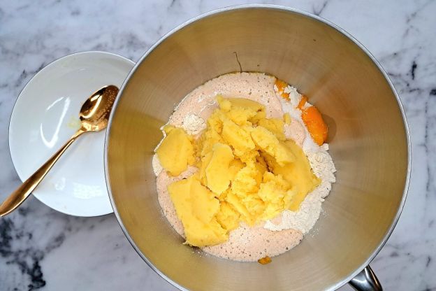 pączki z ziemniakami - ciasto