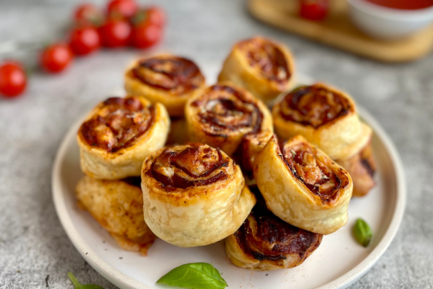 pizzerinki z ciasta francuakiwgo