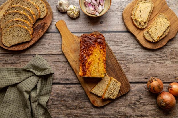 pasztet z mięsa z rosołu - podanie