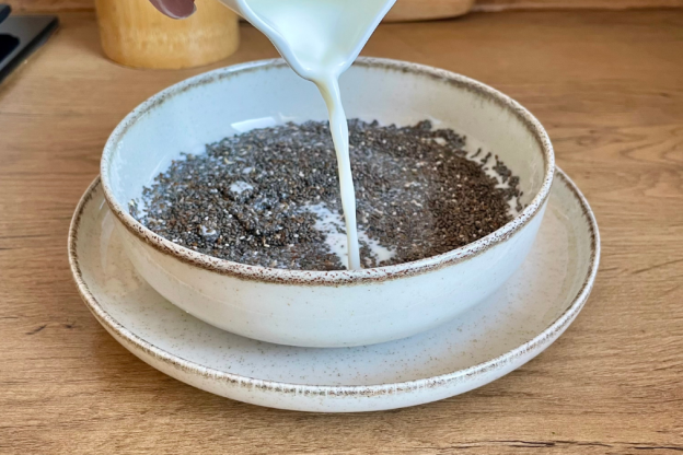 pudding chia - zalewanie chia