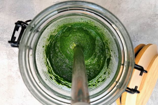tort sałatkowy - blendowanie szpinaku