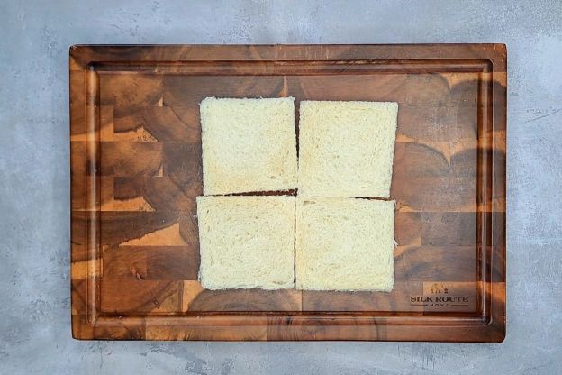 tort sałatkowy - chleb tostowy