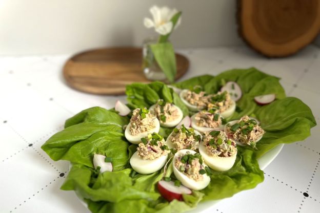 jajka faszerowane tuńczykiem