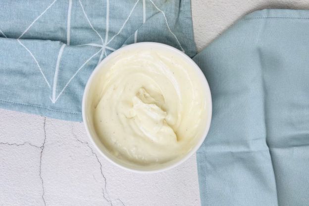 sałatka gyros - sos