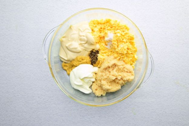 chrzan wielkanocny - składniki