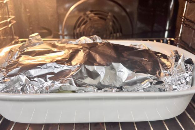 biała kiełbasa pieczona - pieczenie