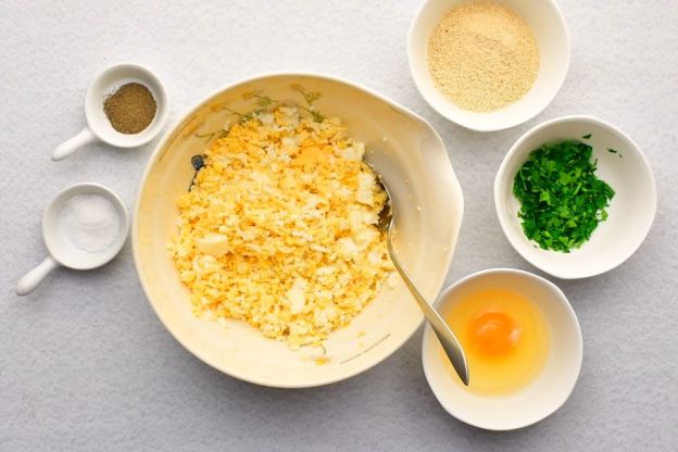 kotlety jajeczne - składniki masy