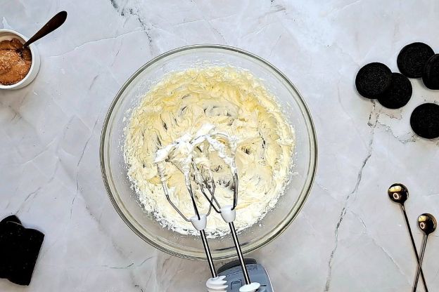 tarta oreo - krem maślany