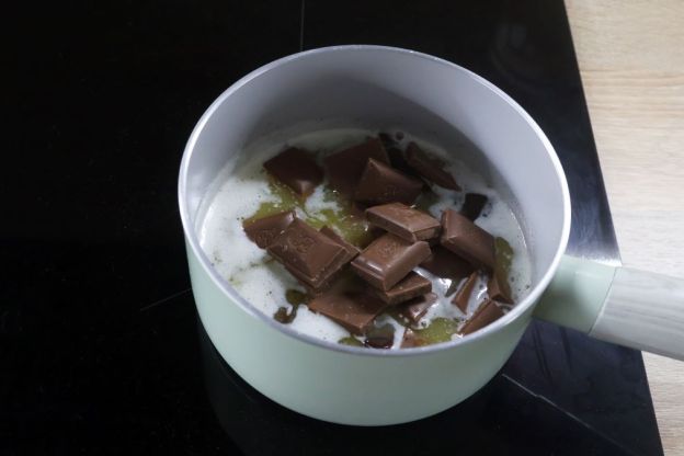 ciasto murzynek - polewa czekoladowa