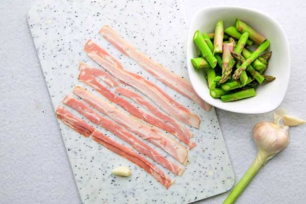 makaron ze szparagami - boczek