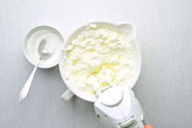 ciasto zakonnica - bita śmietana