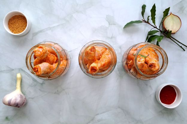 kurczak pieczony w słoiku - rozkładanie do słoików