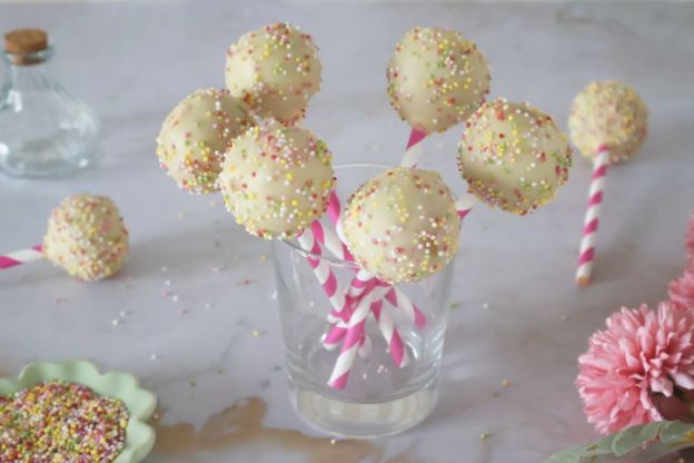 cake pops - dekorowanie