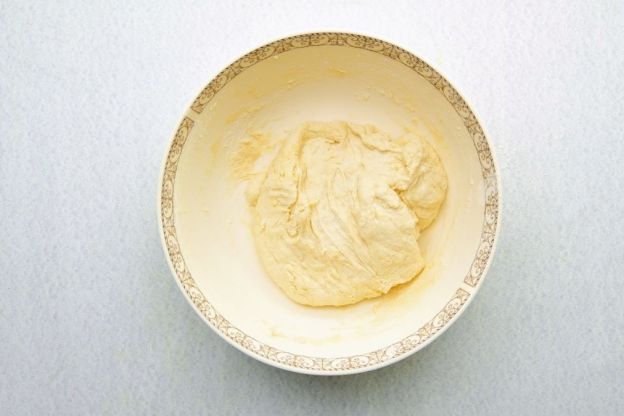 lahmacun - wyrobione ciasto