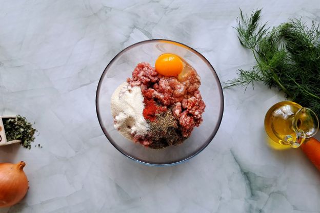 zupa klopsowa - mięso na klopsy