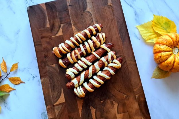 przekąski na Halloween - pieczenie parówek