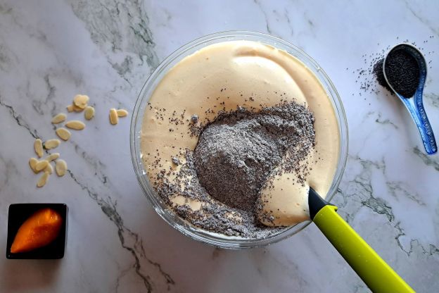 ciasto makowe z brzoskwiniami - masa