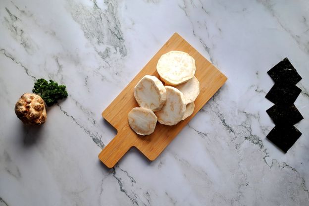 seleryba po grecku - krojenie selera