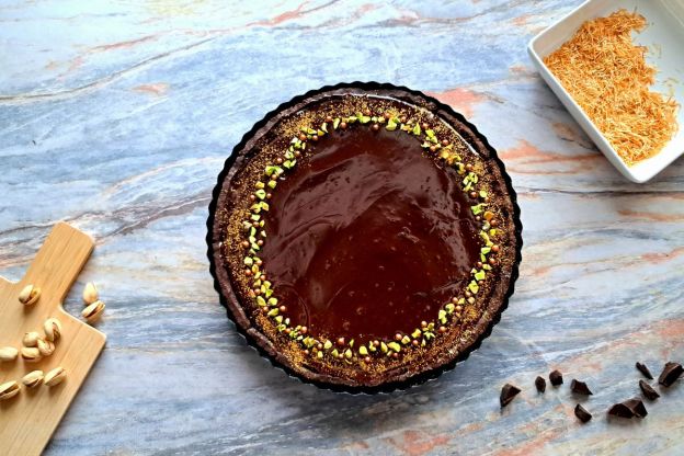 tarta dubajska - dekorowanie