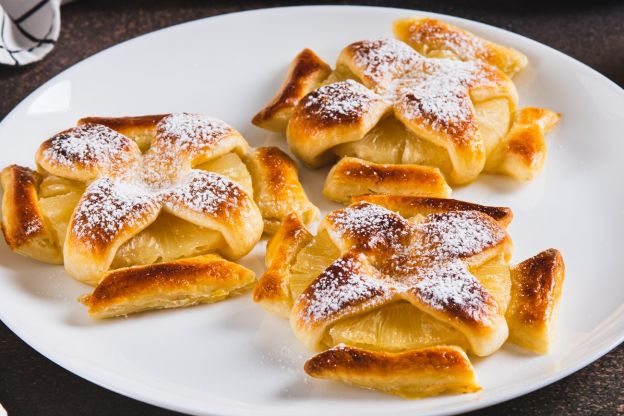 ciastka francuskie z ananasem