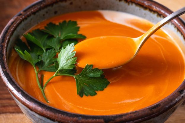 zupa pomidorowa z mlekiem kokosowym