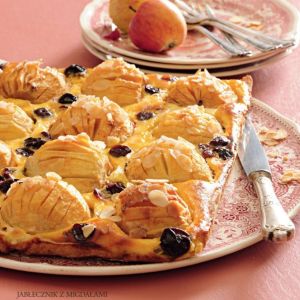 Jabłecznik z migdałami