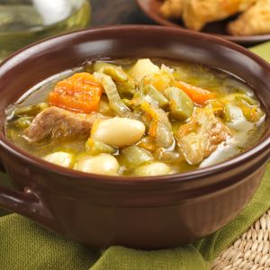 Zupa fasolowa (niedzielna)