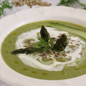 Szparagi przepisy – zupa szparagowa