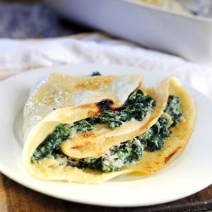 nalesniki-ze-szpinakiem-i-bialym-serem