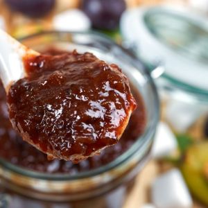 powidła śliwkowe z orzechami