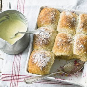 buleczki-drozdzowe-z-dzemem