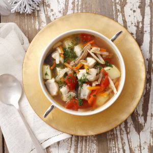 zupa-rybna-z-karpia-z-ziemniakami