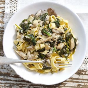 makaron-z-boczniakami