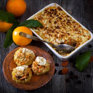 zapiekanka-makaronowa-z-marchewka-i-bakaliami