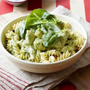 makaron-z-pesto-i-kurczakiem