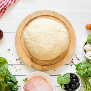 Jak przechowywać ciasto na pizzę