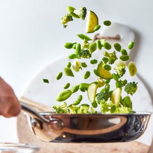 podrzucanie-patelnia