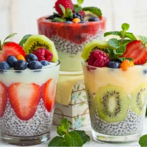 1. Pudding chia z owocowym musem