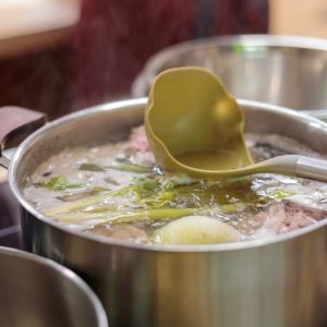 Rosół po jednym dniu kwaśnieje