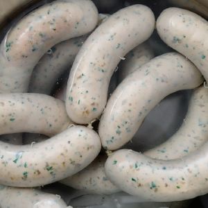 biała kiełbasa gotowana