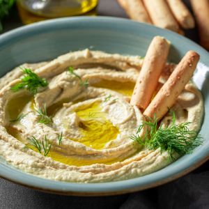 Z czym jeść hummus