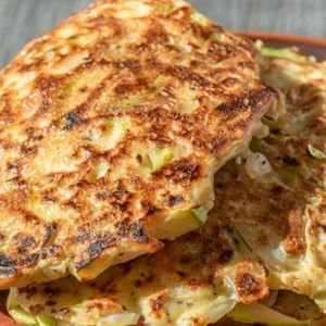 placki z kapusty pekińskiej