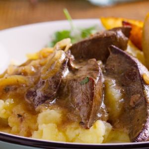 wątróbka z gruszką