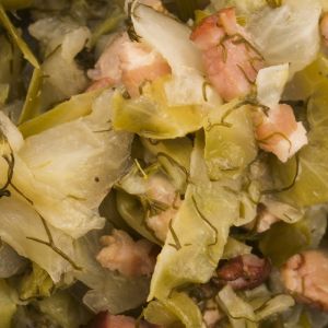 bigos z młodej kapusty