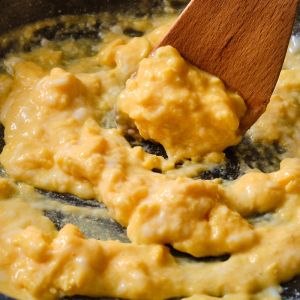 jajecznica z mascarpone