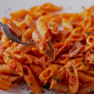 makaron ze szprotkami