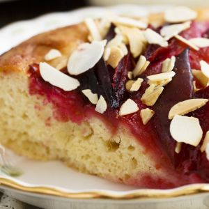 szybkie ciasto ze śliwkami